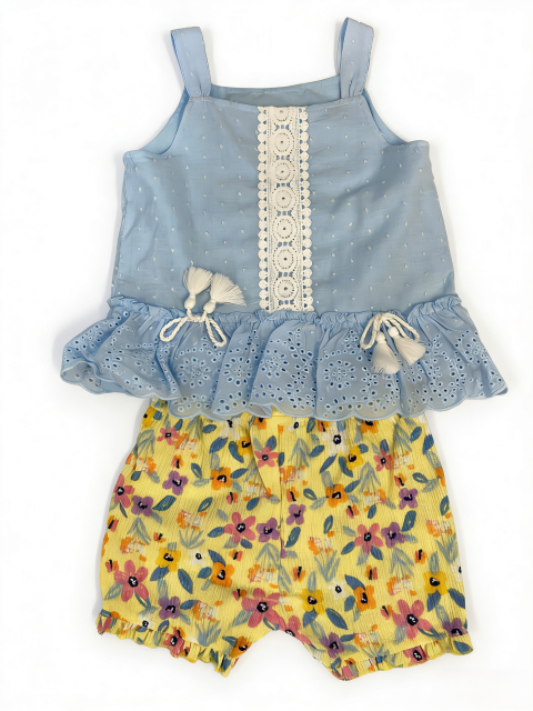 A TWO-PIECE SET IN BLUE AND YELLOW CONTRASTING COLORS