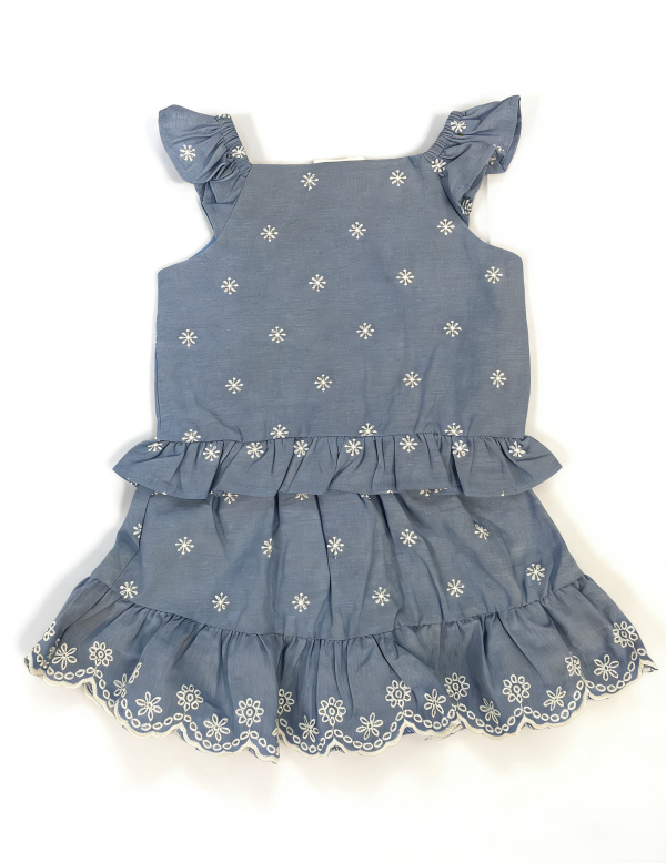 A TWO-PIECE SET OF FLORAL EMBROIDERY